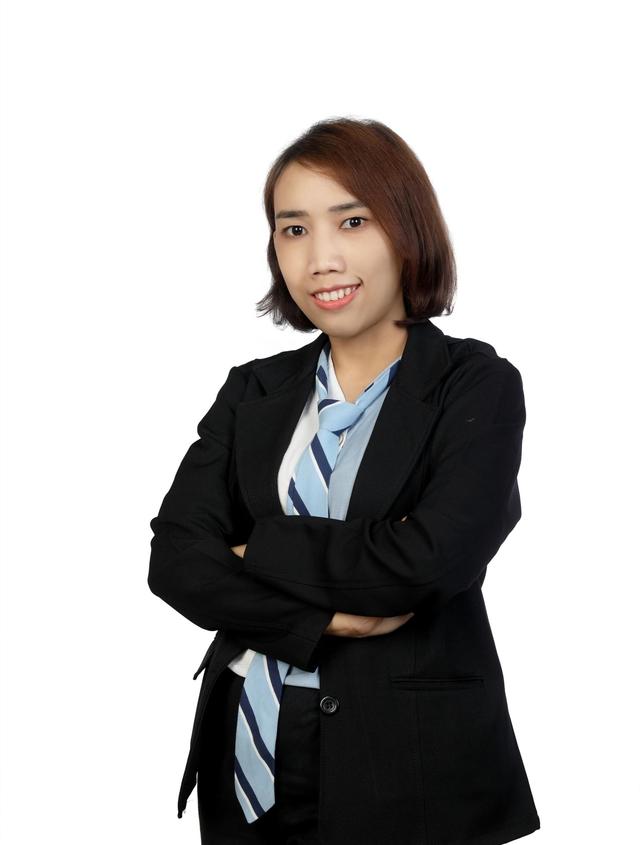 loan adviser Vally