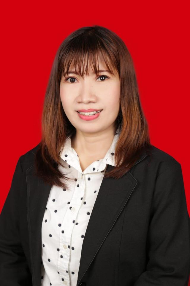 loan adviser Dwi Puji Indan Purwanti