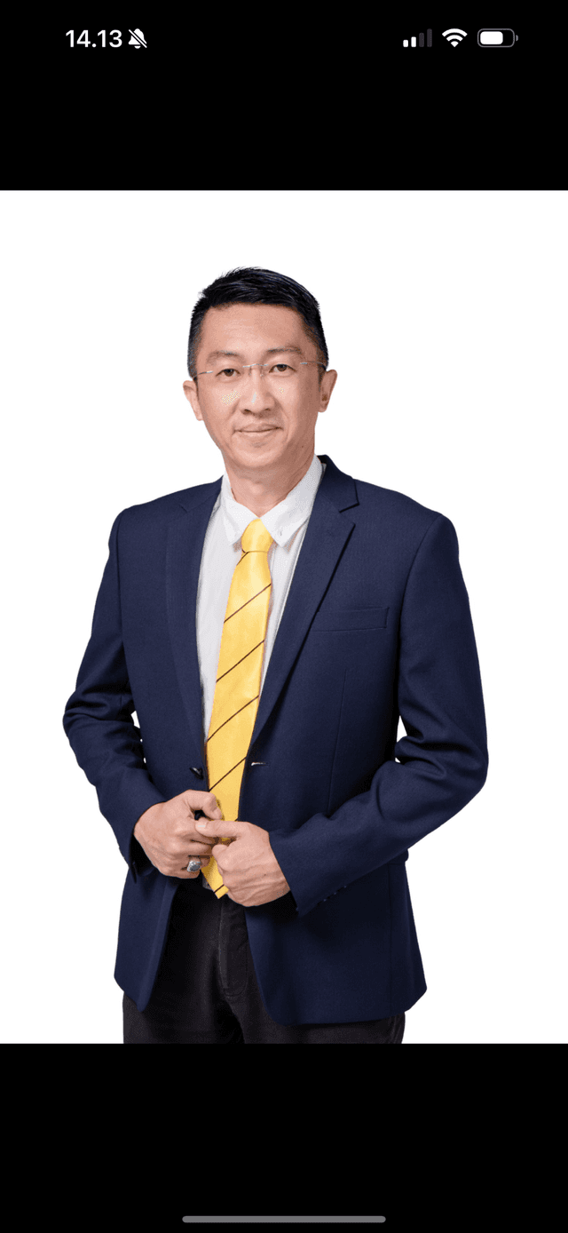 loan adviser Budi Hudaya