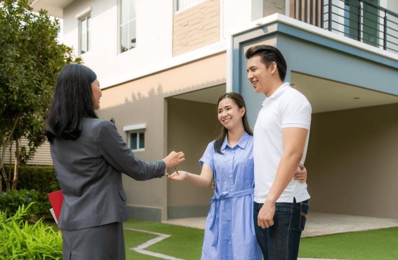 loan adviser undefined