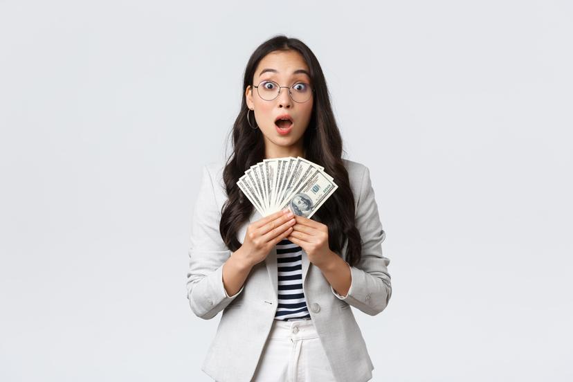 loan adviser undefined