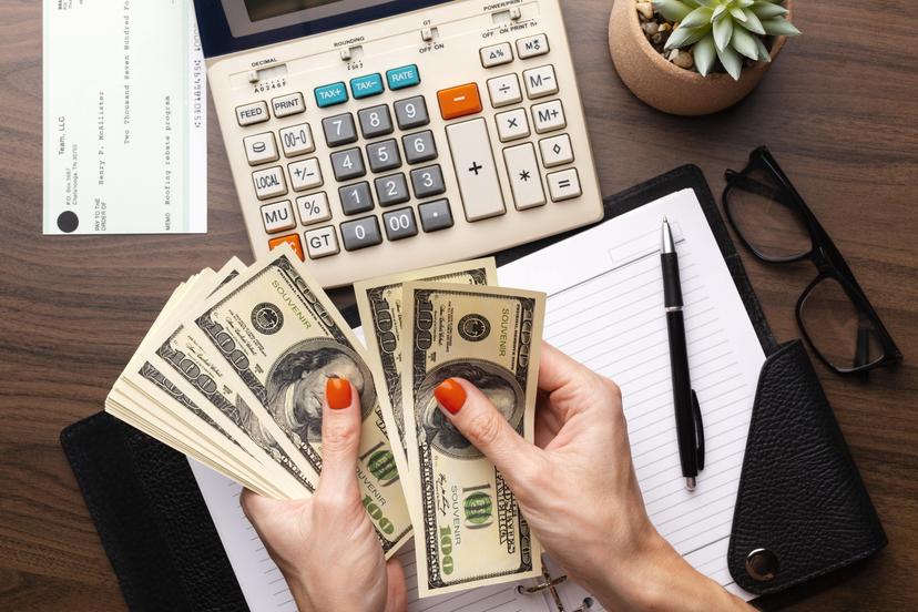 loan adviser undefined